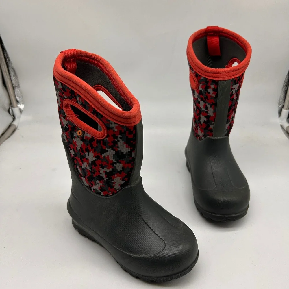 Bogs Kid Neo-Classic Digital Camo Black Red Waterproof Winter Rain Boots Size 10
